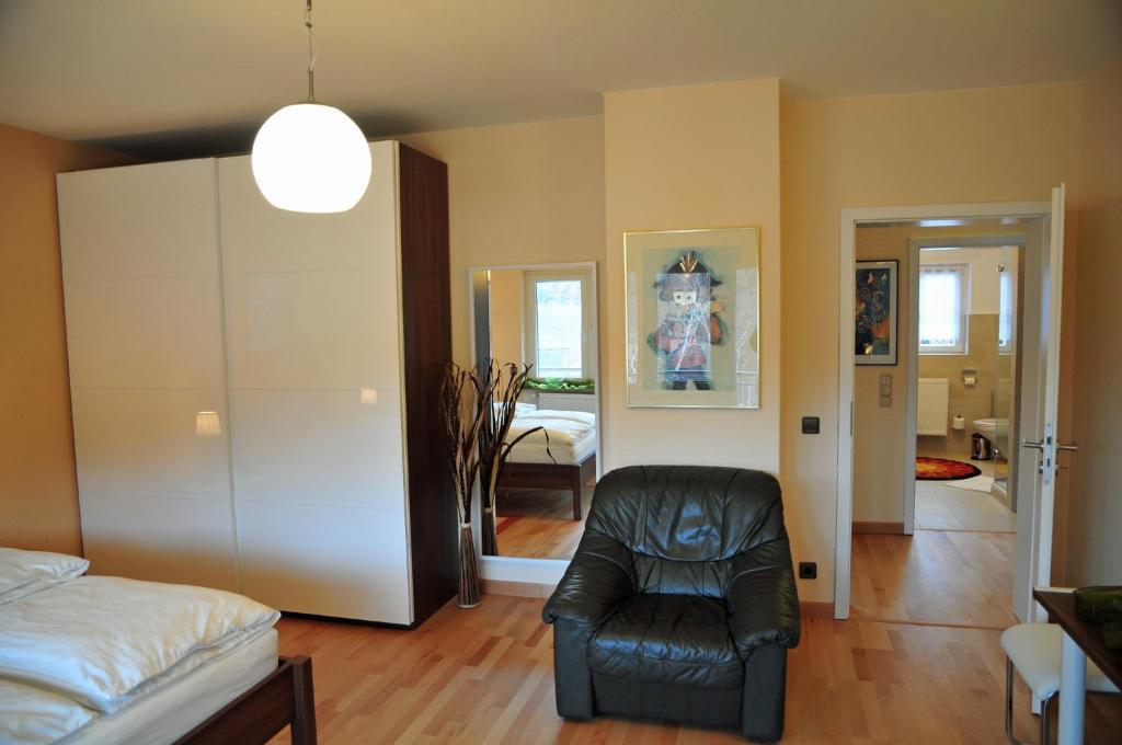 Ferienwohnung Noviomagus Neumagen-Dhron Phòng bức ảnh